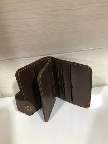 کیف جاکارتی چرم دکمه ای