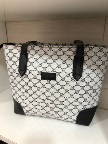 کیف زنانه چرم بسیار جادار و مقاوم